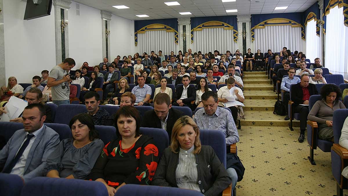 На форуме в Ставрополе обсудили вопросы развития внешнеэкономической деятельности субъектов МСП 