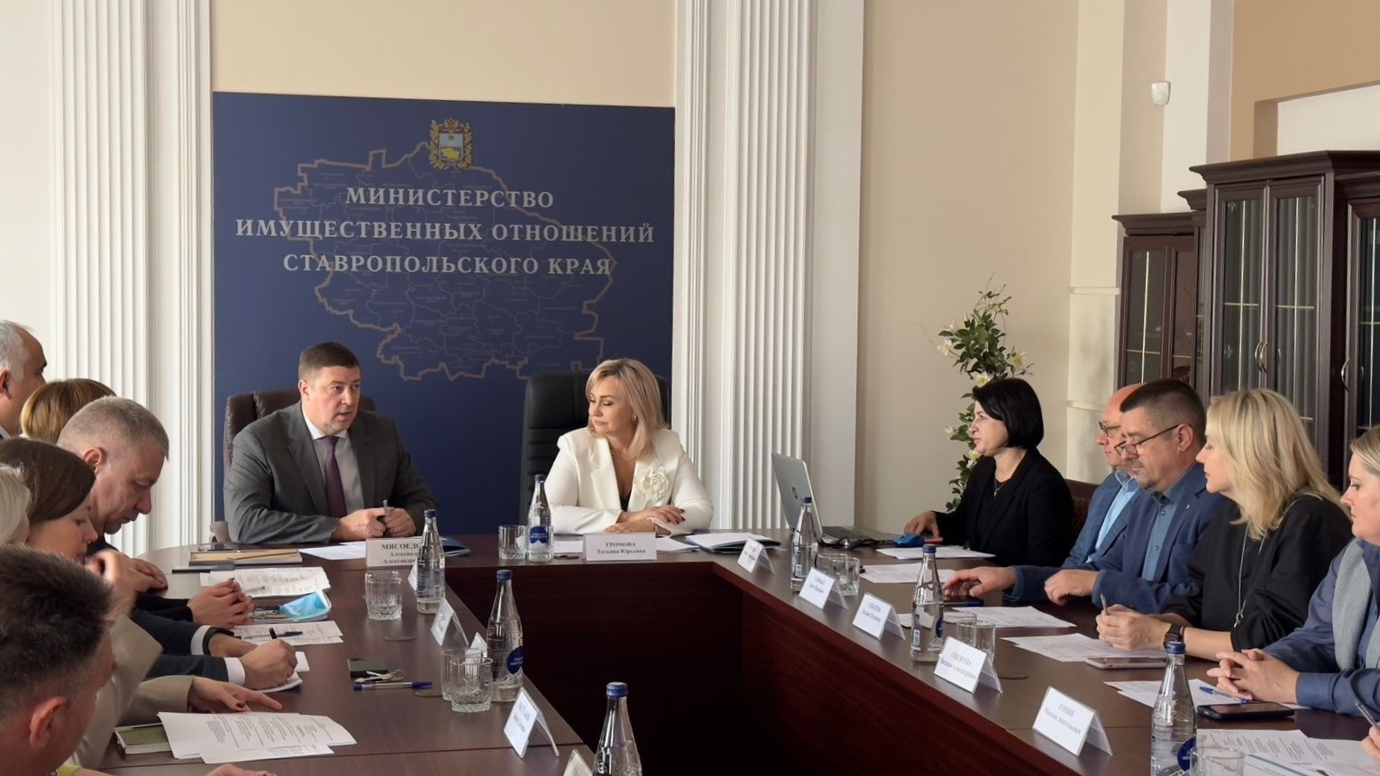 Сергей Шишов принял участие в заседании Общественного совета при краевом министерстве имущественных отношений