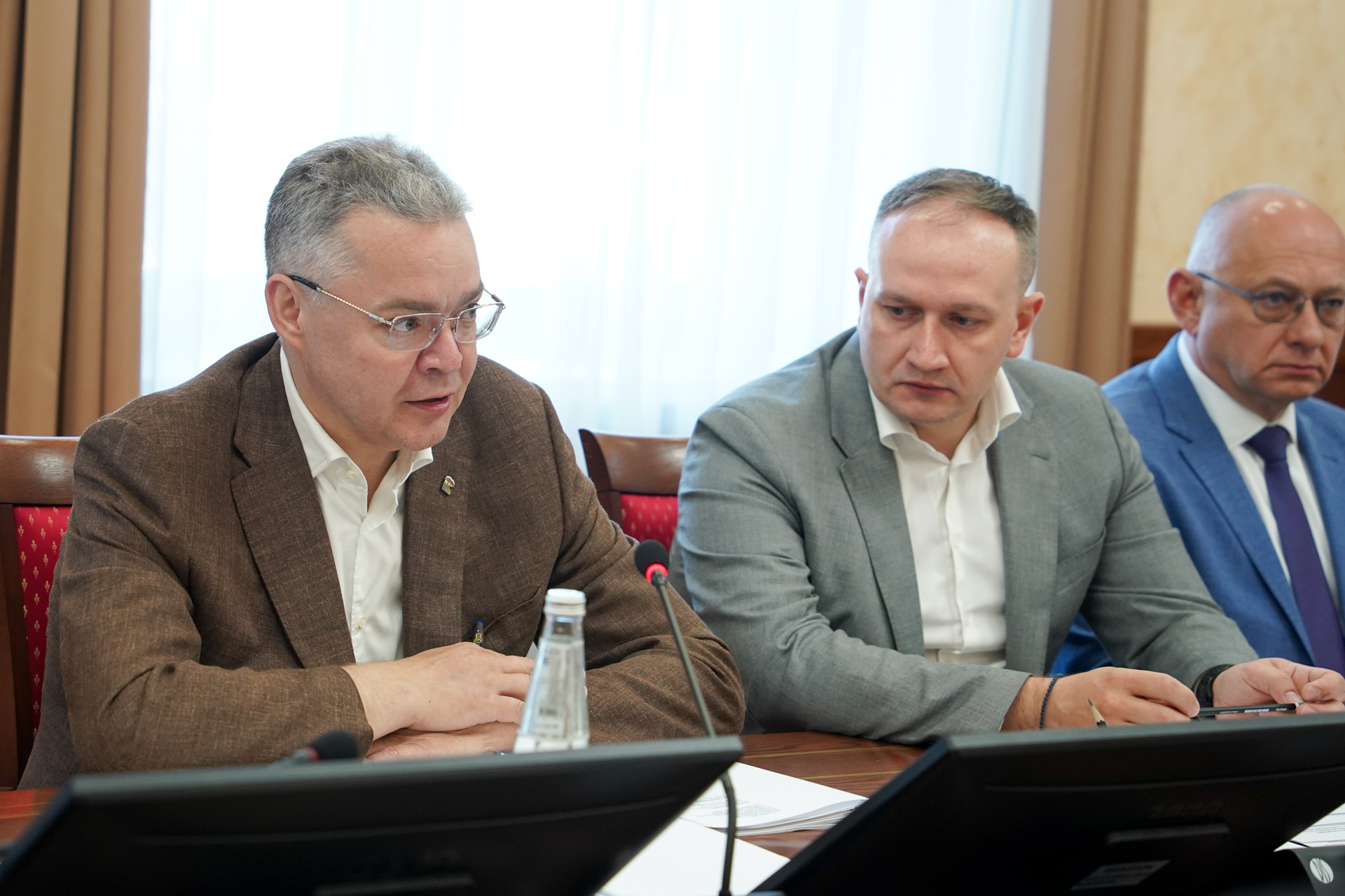 Уполномоченный по защите прав предпринимателей в Ставропольском крае Сергей Шишов принял участие во встрече Губернатора Владимира Владимирова с бизнес сообществом края