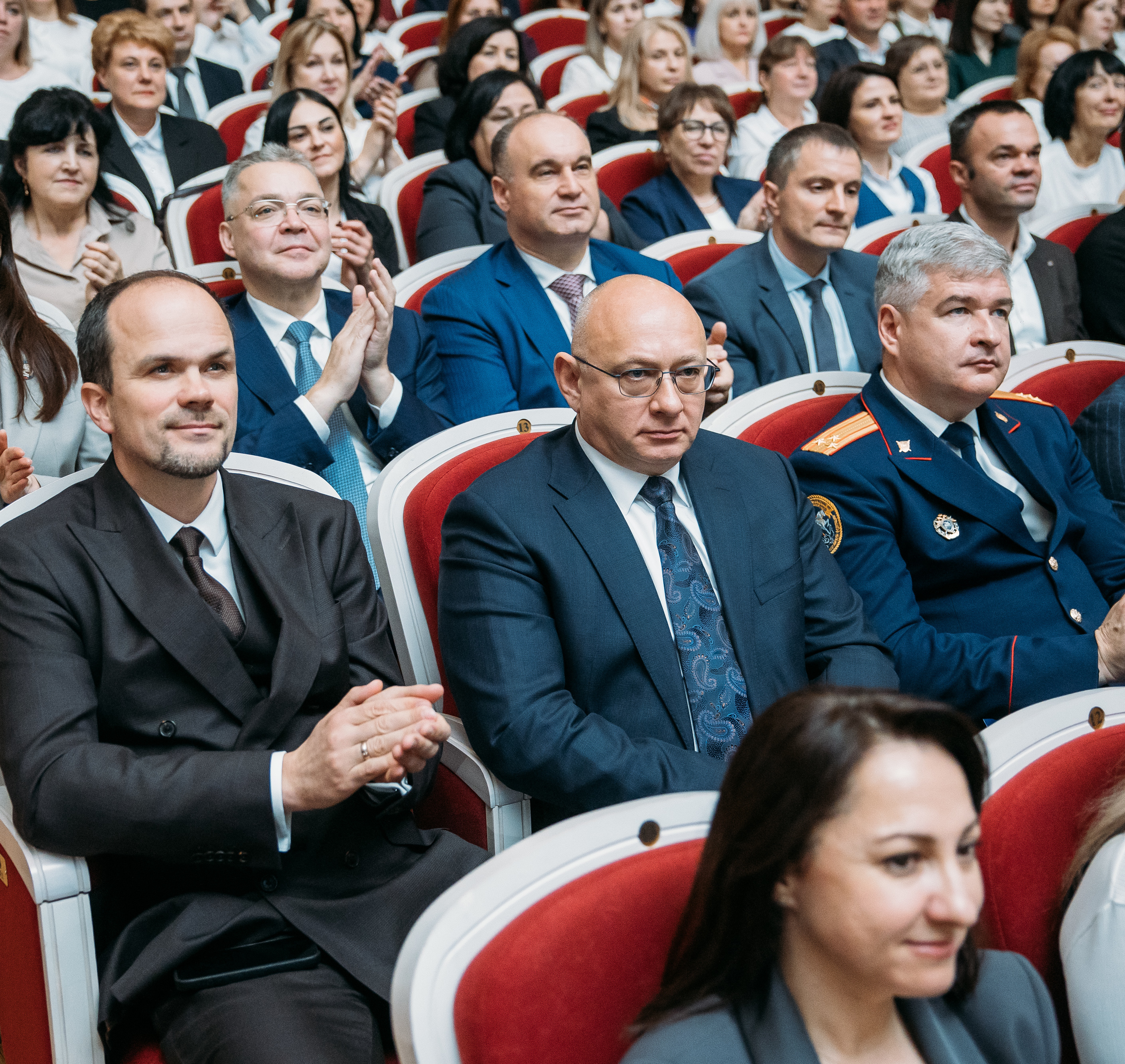 Сергей Шишов принял участие в торжественном мероприятии, посвященном 35-летию образования Федеральной налоговой службы