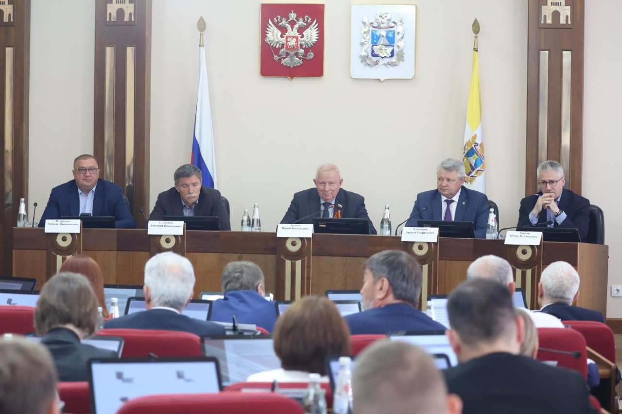 Ужесточение регулирования продажи энергетических напитков: новые меры для защиты здоровья молодёжи